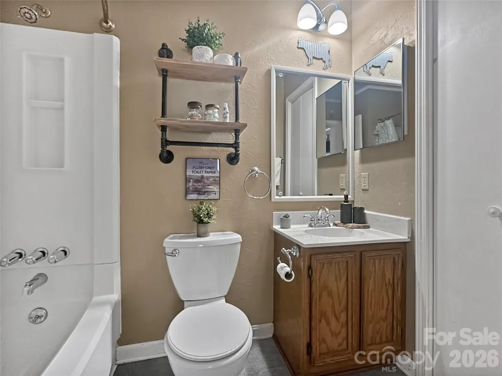 102 Sugar Ski Drive #232 Sugar Mountain, NC 28604