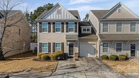 4806 Tradd Circle