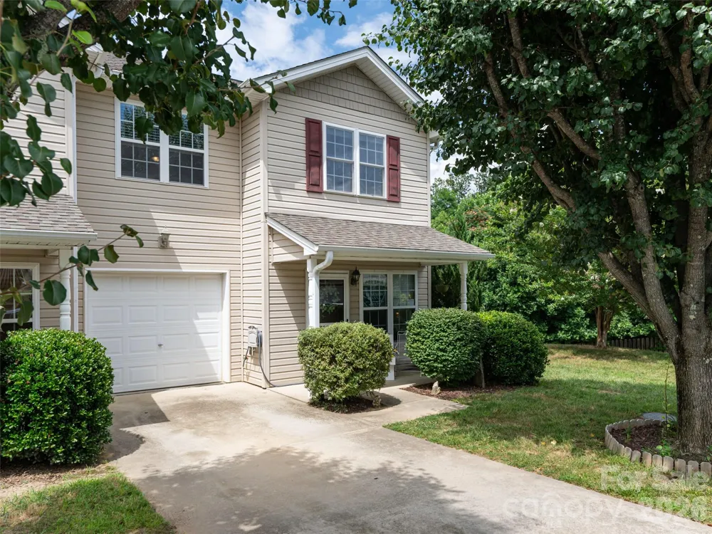 93 Sunny Meadows Boulevard Arden, NC 28704