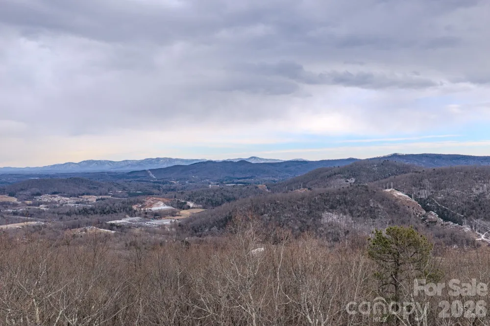 2724 Mountain Crest Drive S #75 Marion, NC 28752