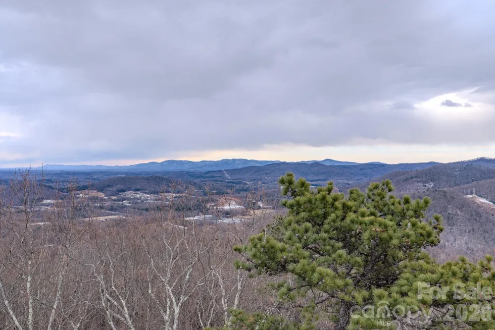 2724 Mountain Crest Drive S #75 Marion, NC 28752