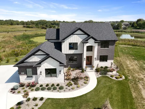 515 Meadow Brooke Lane