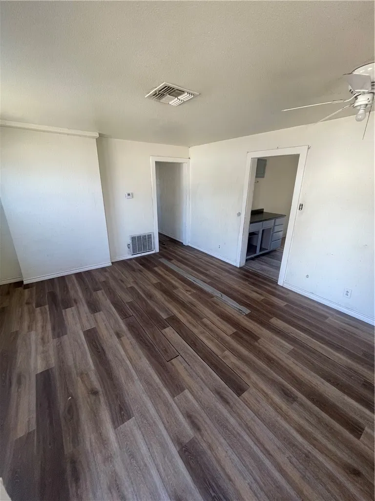 1733 Karen Drive Corpus Christi, TX 78416