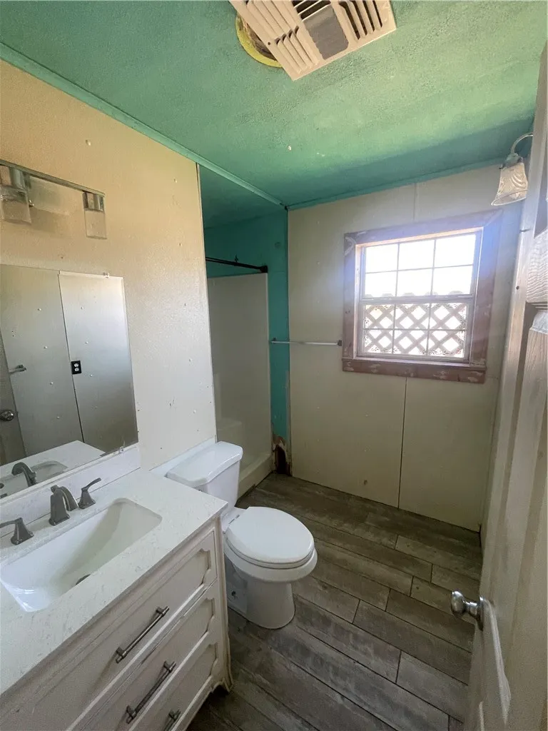 1733 Karen Drive Corpus Christi, TX 78416