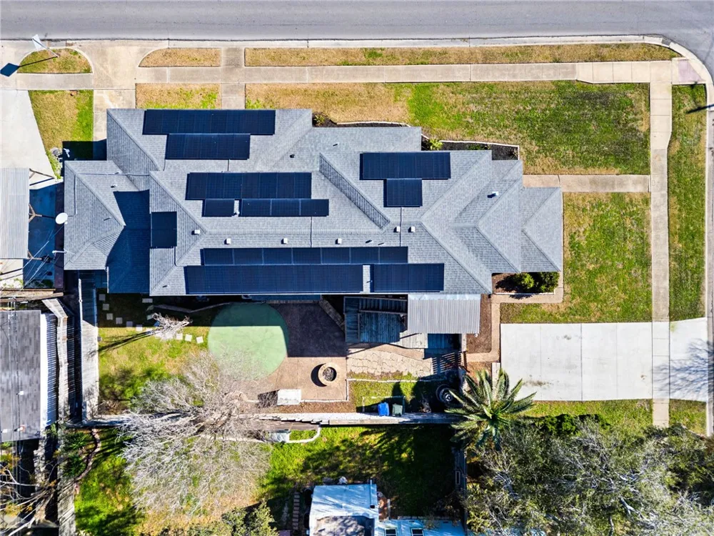 302 Cole Street Corpus Christi, TX 78404