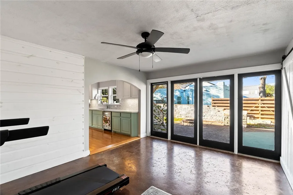 302 Cole Street Corpus Christi, TX 78404
