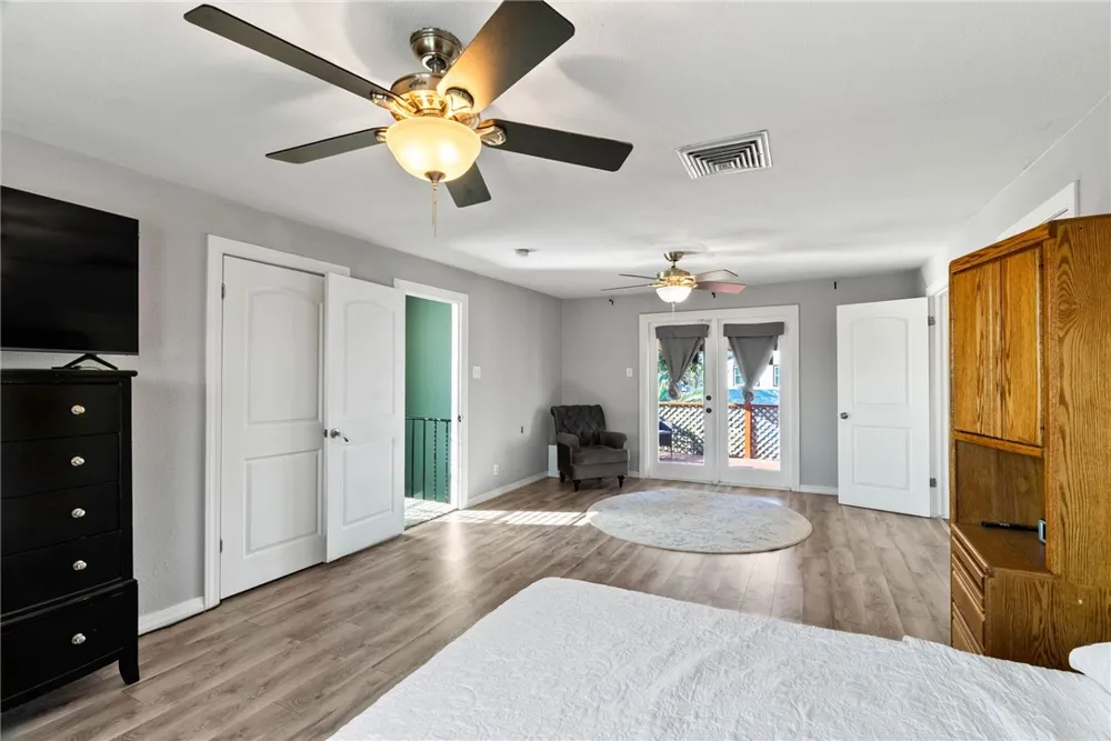 302 Cole Street Corpus Christi, TX 78404