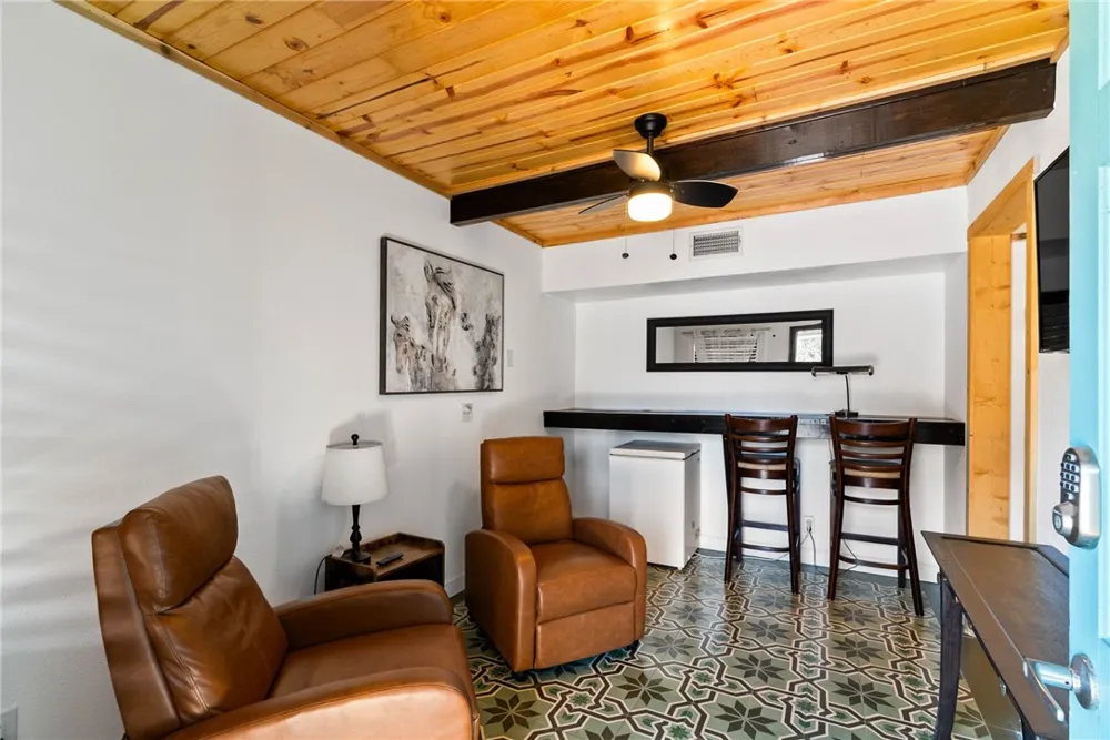 302 Cole Street Corpus Christi, TX 78404