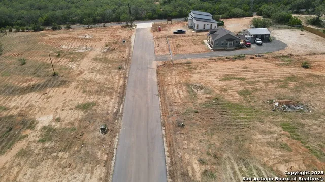 7310 Tiff Nicole Ln Von Ormy, TX 78073