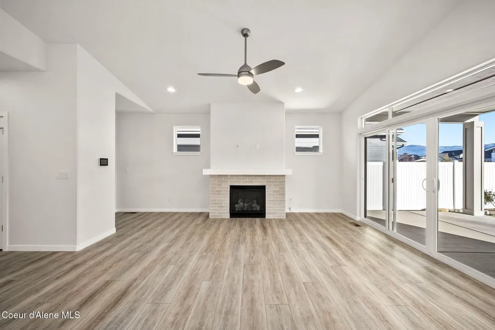 20870 E Deschutes Avenue Liberty Lake, WA 99016