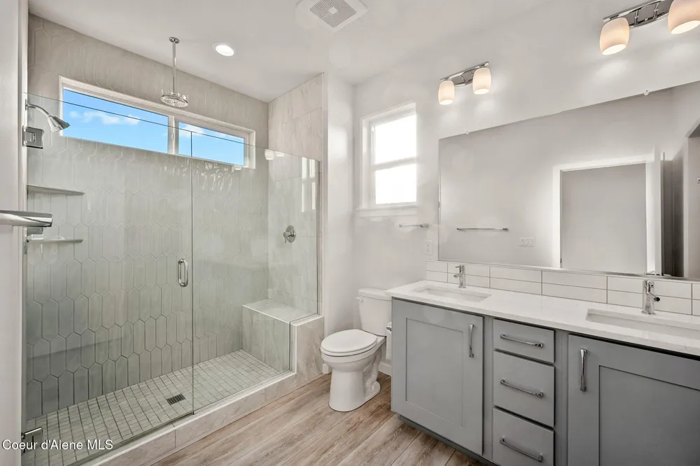 20870 E Deschutes Avenue Liberty Lake, WA 99016