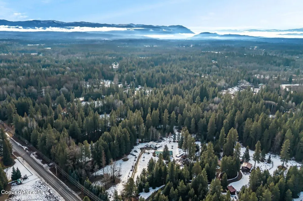 842 Samuels Road Sandpoint, ID 83864