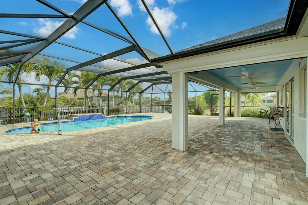 2803 SW 34TH TERRACE Cape Coral, FL 33914