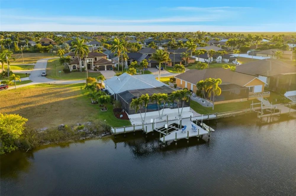 2803 SW 34TH TERRACE Cape Coral, FL 33914