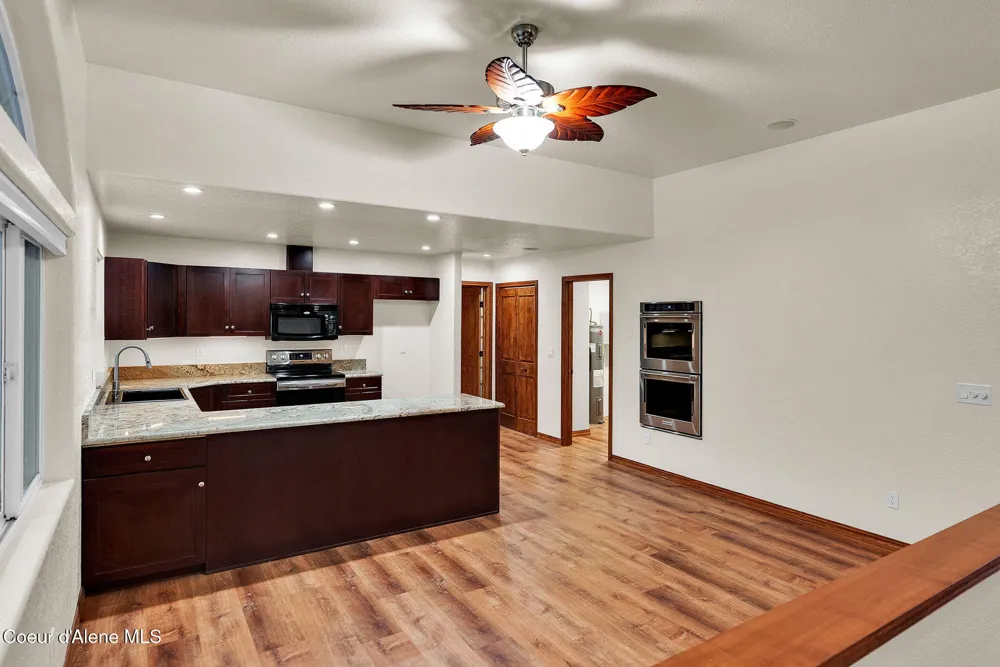 470 Diamond Heights Road Oldtown, ID 83822