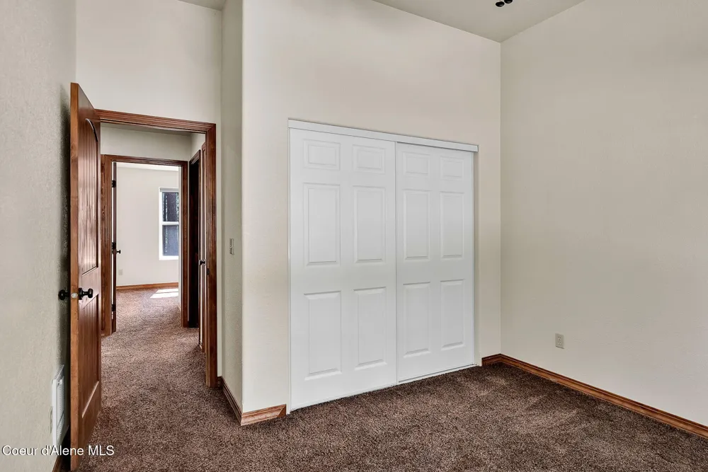 470 Diamond Heights Road Oldtown, ID 83822