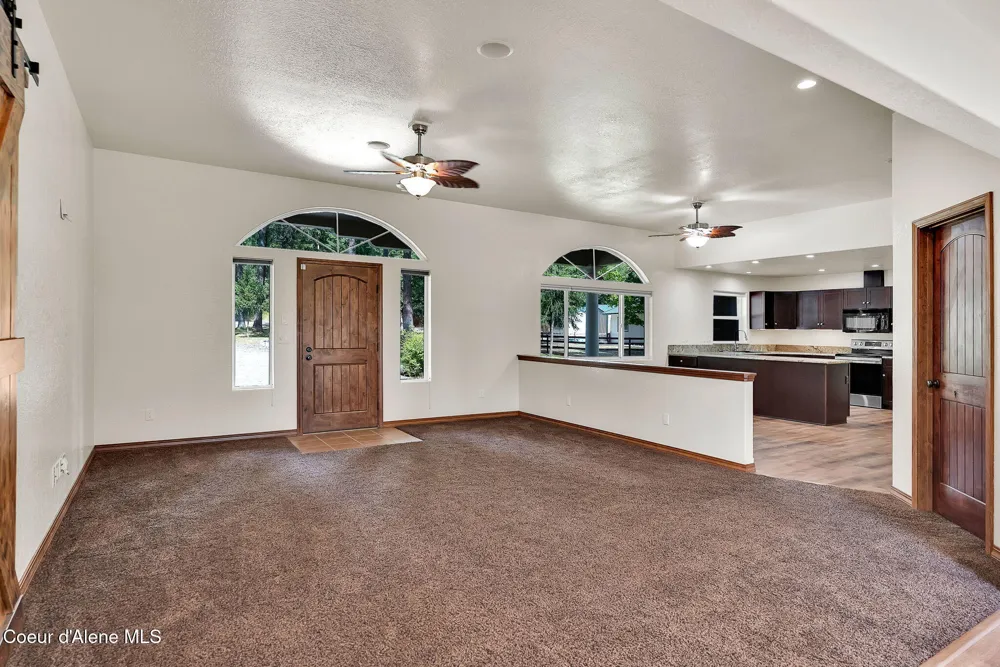 470 Diamond Heights Road Oldtown, ID 83822