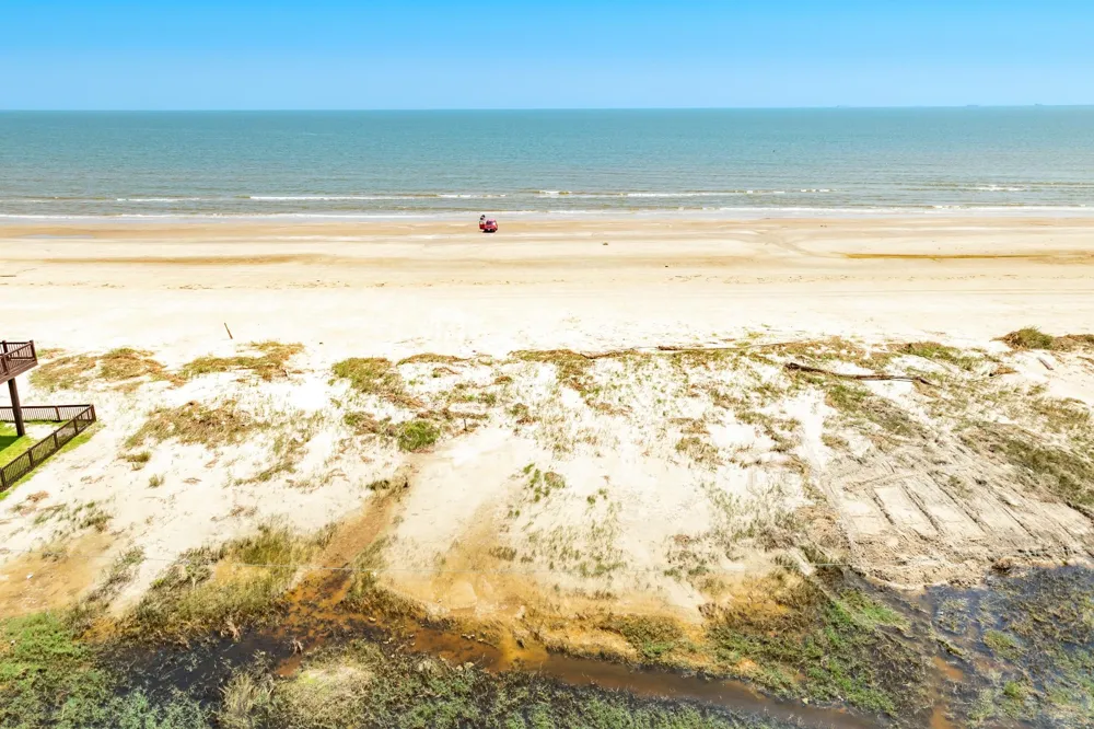 7910 Blue Water Highway Freeport, TX 77541