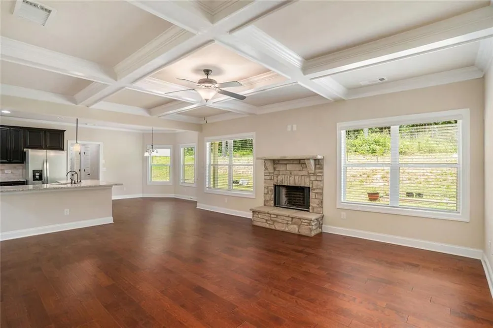 381 Homestead Circle Forsyth, GA 31029