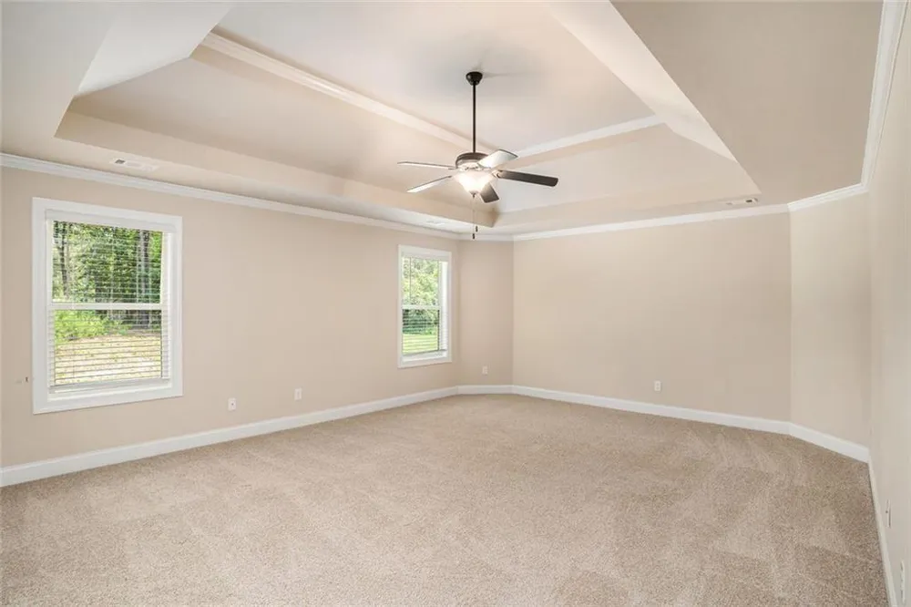 381 Homestead Circle Forsyth, GA 31029