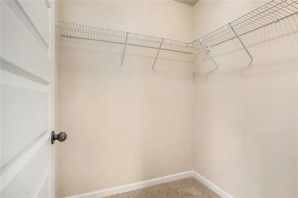 381 Homestead Circle Forsyth, GA 31029
