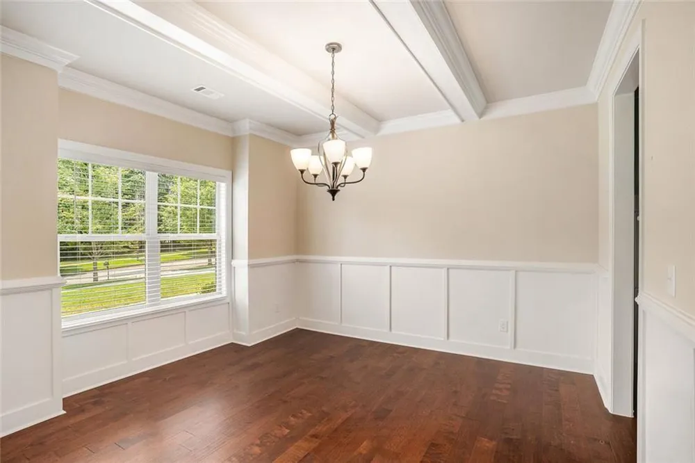 381 Homestead Circle Forsyth, GA 31029