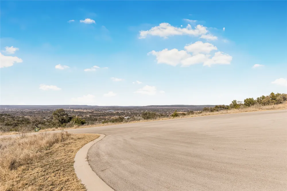 48 Inksview Lane Kingsland, TX 78639