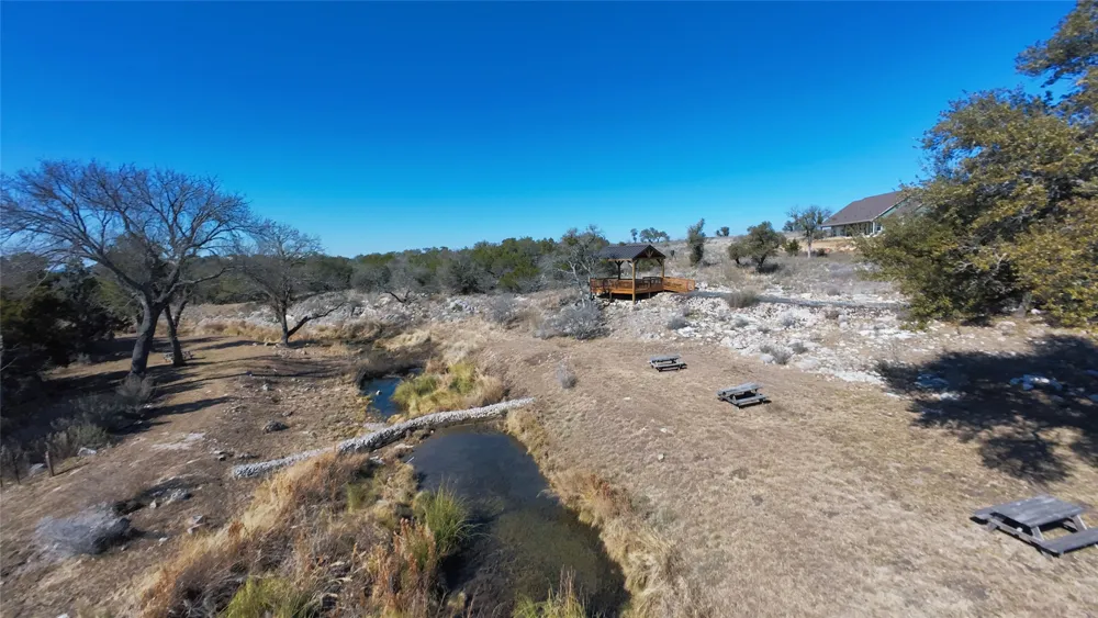 48 Inksview Lane Kingsland, TX 78639
