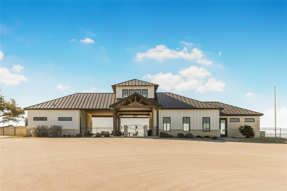 48 Inksview Lane Kingsland, TX 78639