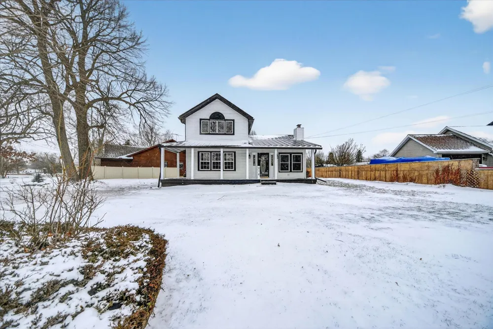 210 W Grove Avenue Leoni Township, MI 49254
