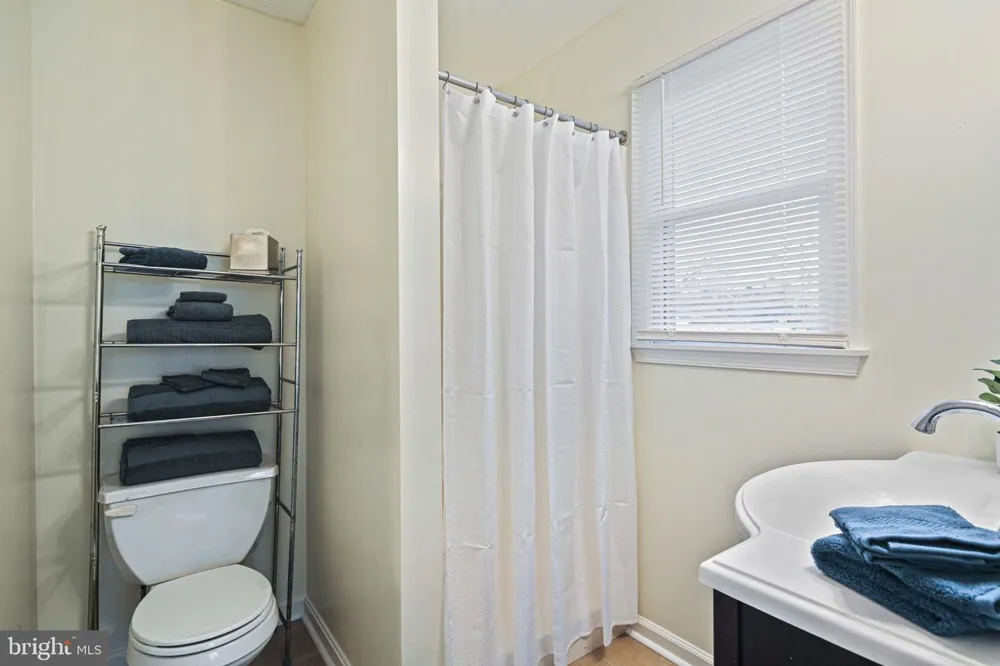 1617 MIDLAND ROAD Edgewater, MD 21037