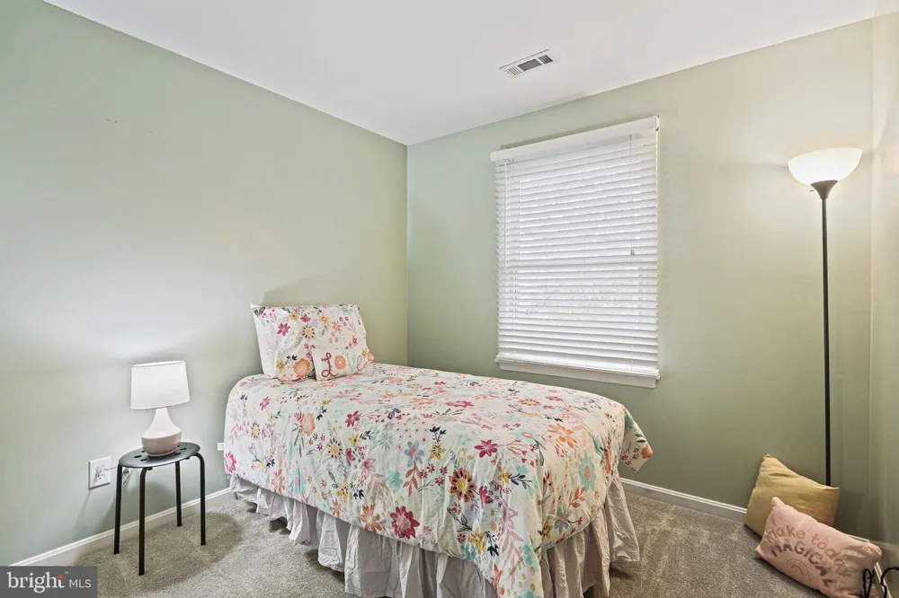 1617 MIDLAND ROAD Edgewater, MD 21037