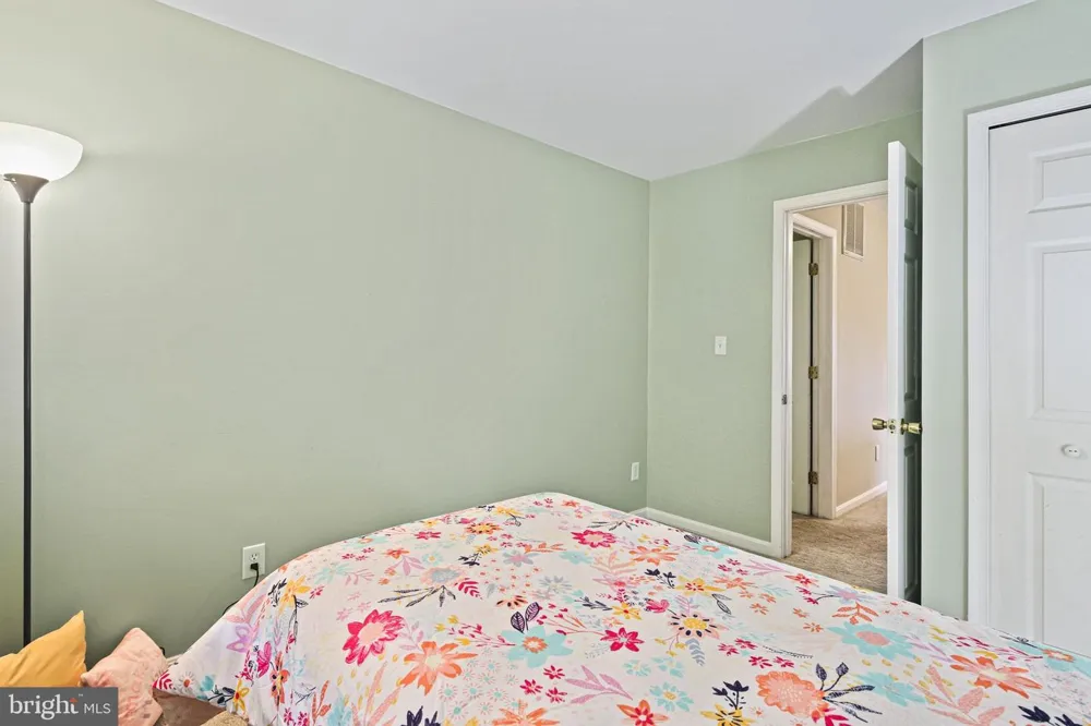 1617 MIDLAND ROAD Edgewater, MD 21037