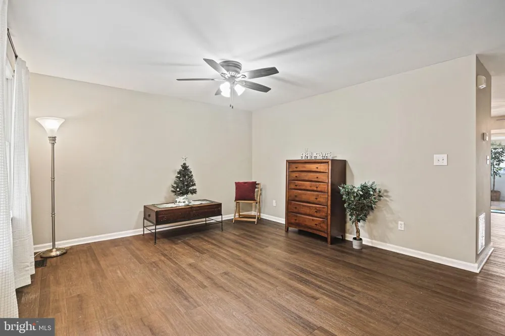 1617 MIDLAND ROAD Edgewater, MD 21037