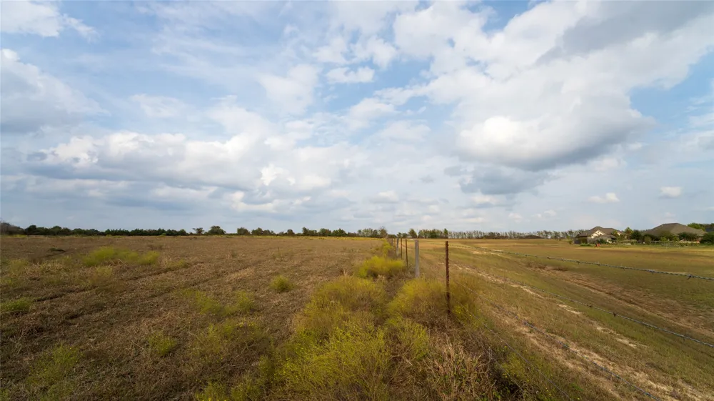 4646 Fm 2679 Road Burton, TX 77835