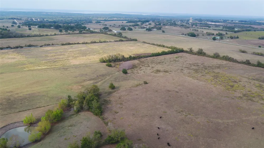 4646 Fm 2679 Road Burton, TX 77835