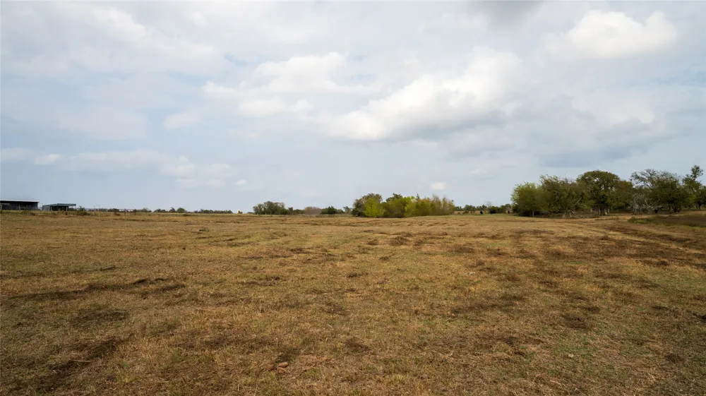 4646 Fm 2679 Road Burton, TX 77835
