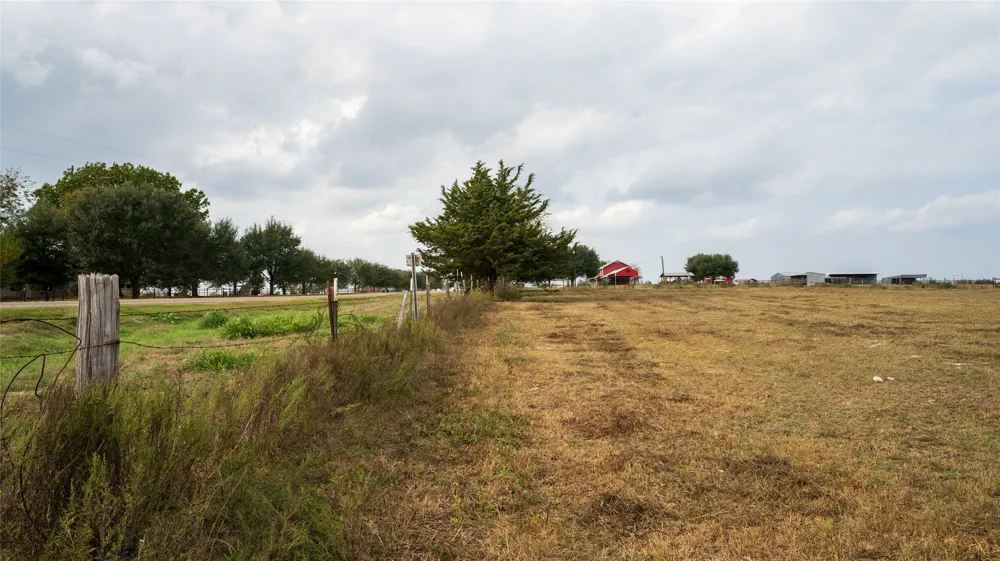 4646 Fm 2679 Road Burton, TX 77835