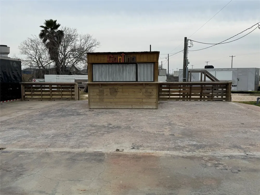 1710 Fm 2031 Matagorda, TX 77457