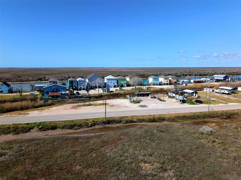 1710 Fm 2031 Matagorda, TX 77457