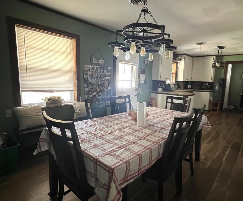 504 Henson Street El Campo, TX 77437
