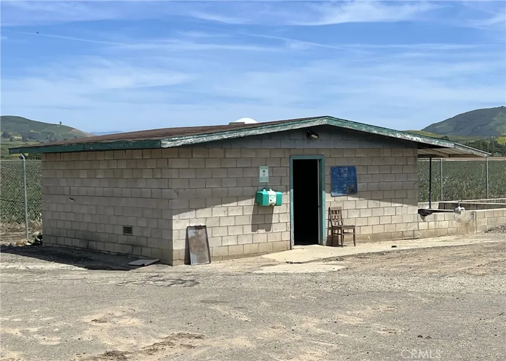 3925 Santa Rosa Lompoc, CA 93436