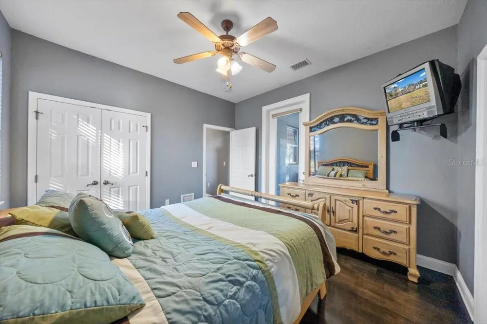 15104 COUNTY ROAD 48 Astatula, FL 34705