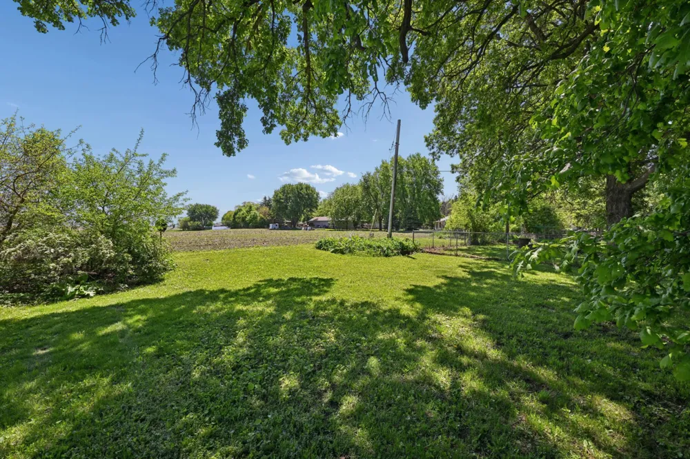 108 Maple Street Jackson, MN 56143