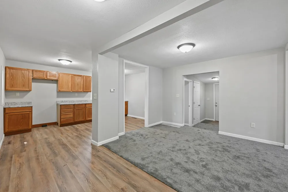 108 Maple Street Jackson, MN 56143