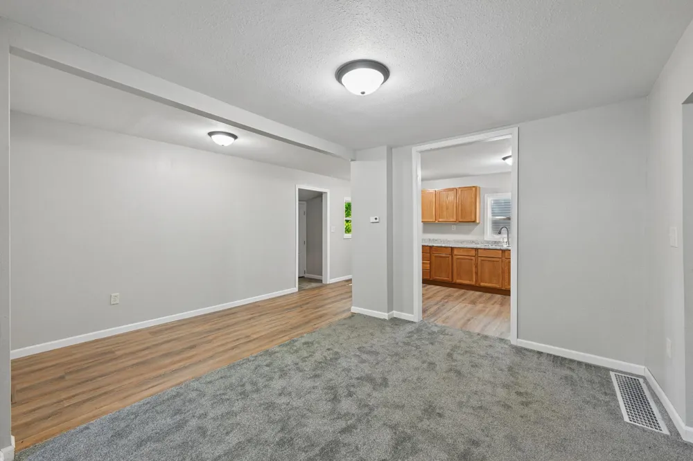 108 Maple Street Jackson, MN 56143
