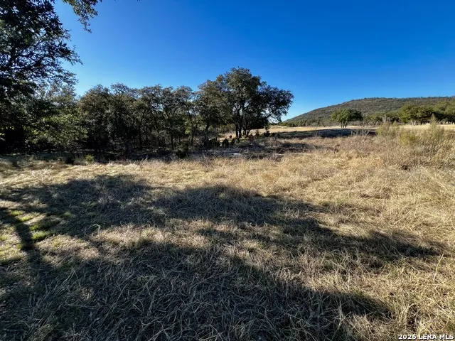 92 Mountain Valley Drive Concan, TX 78838