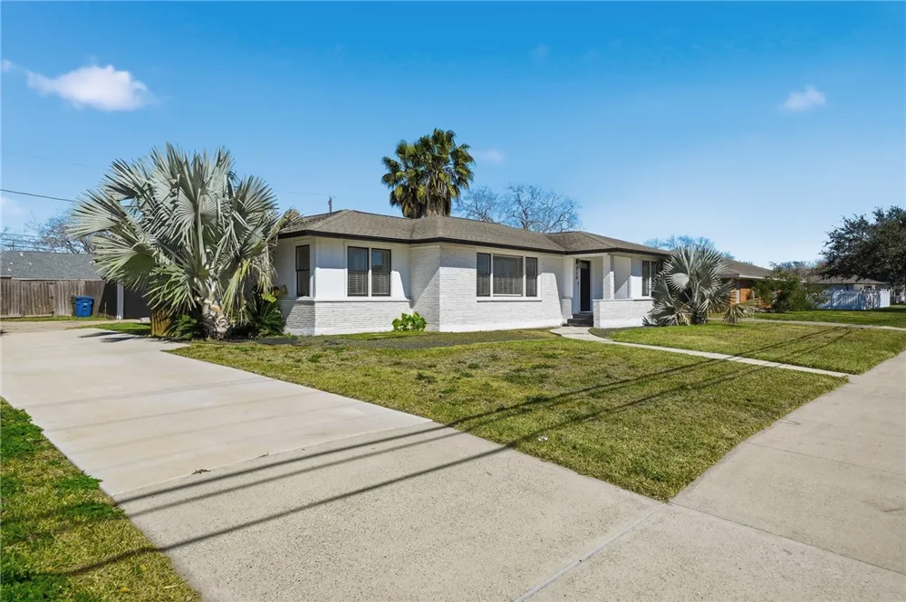 350 Doddridge Street Corpus Christi, TX 78411