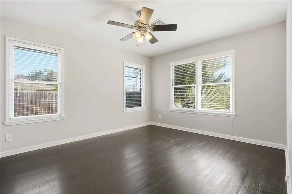 350 Doddridge Street Corpus Christi, TX 78411
