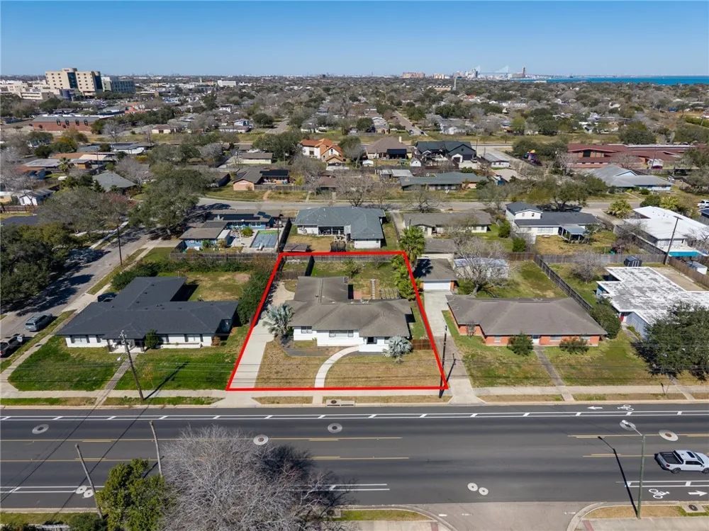 350 Doddridge Street Corpus Christi, TX 78411